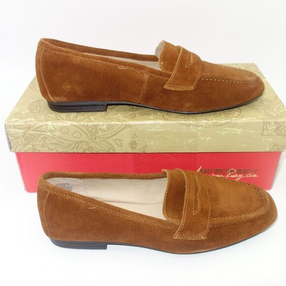 NEW American Rag Women's Cammiel Cognac Brown Loafers Flats Size 6 - Picture 1 of 8